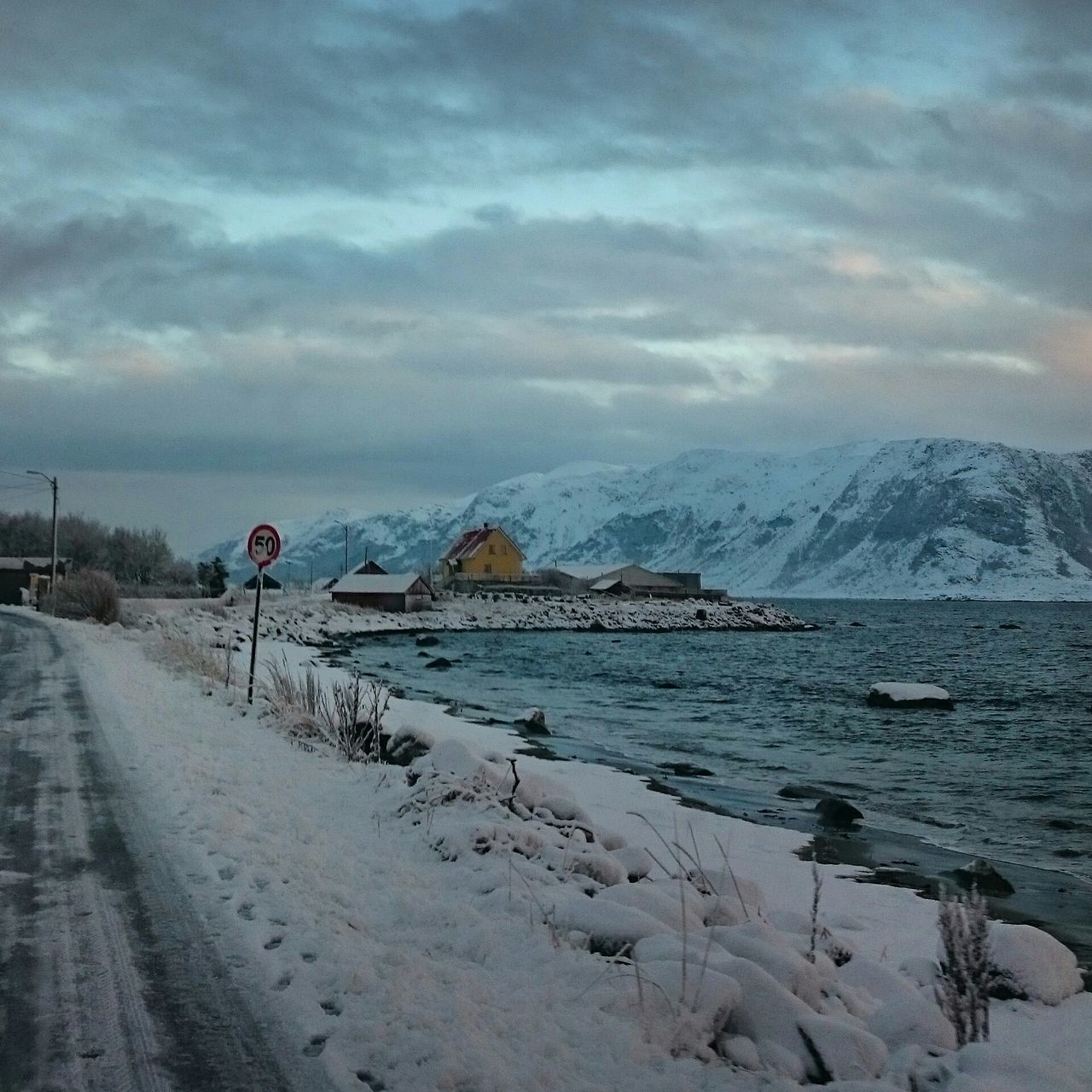 snow, winter, cold temperature, sky, weather, mountain, season, cloud - sky, cloudy, tranquil scene, scenics, tranquility, mountain range, beauty in nature, nature, landscape, transportation, cloud, snowcapped mountain, covering