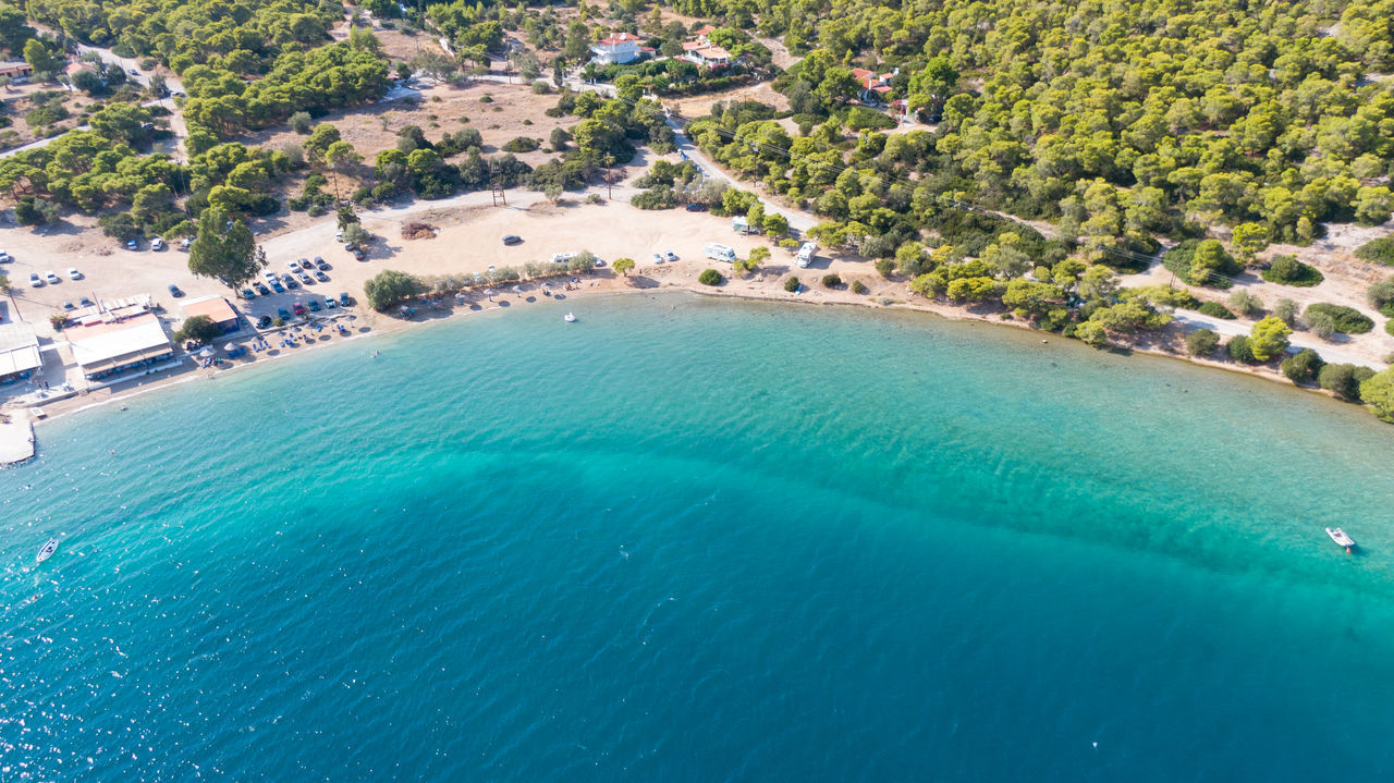 HIGH ANGLE VIEW OF PEOPLE ON BEACH