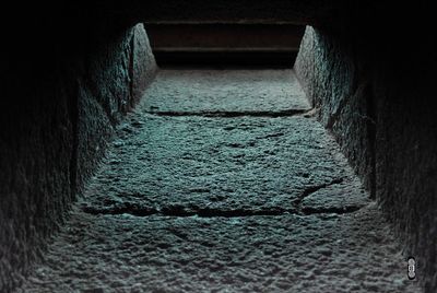 Narrow tunnel