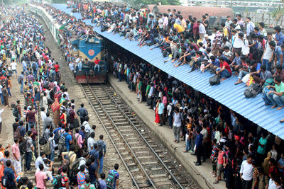 Busy rail station 