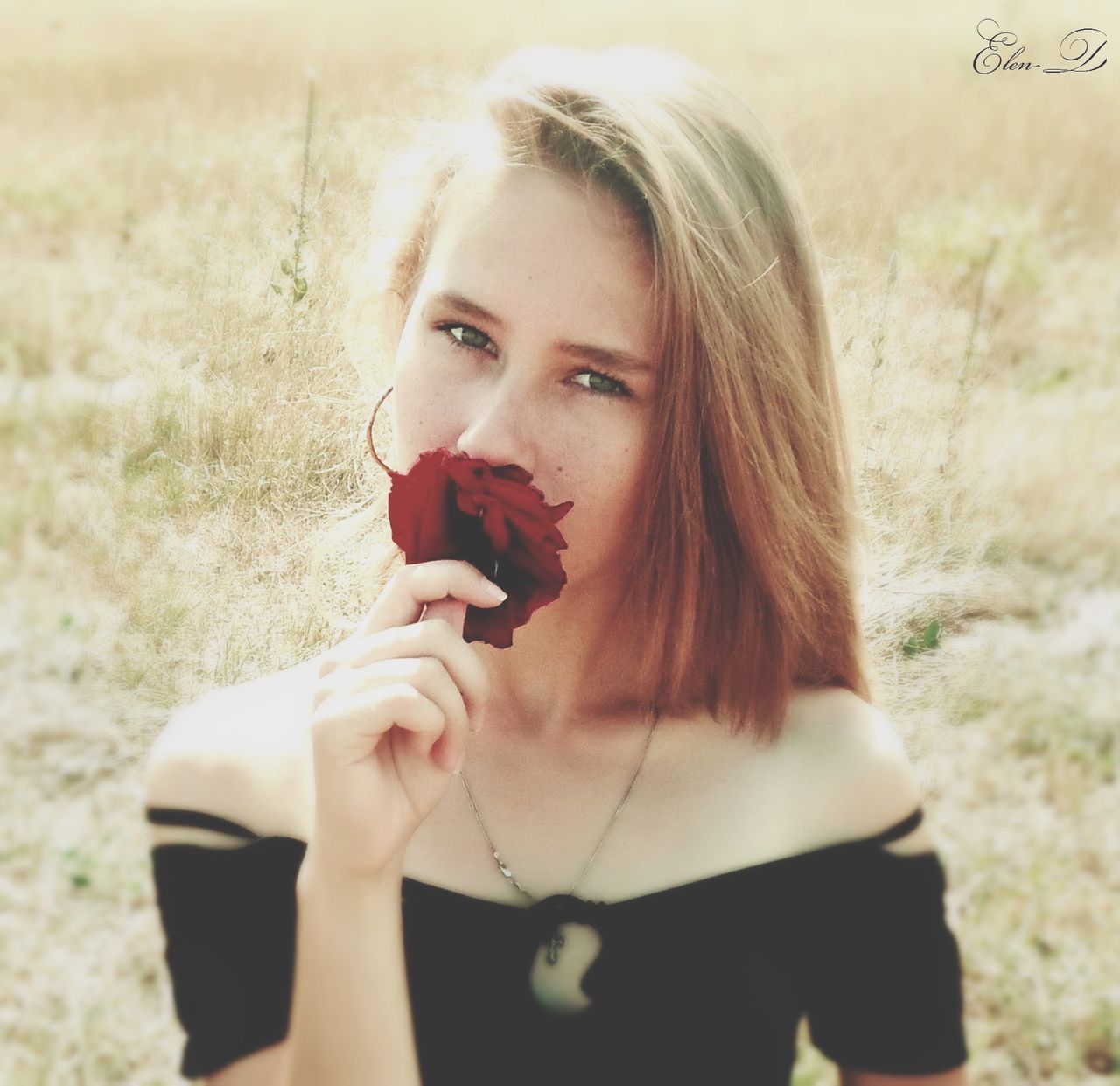 looking at camera, portrait, teenager, one person, young adult, beautiful woman, field, lifestyles, young women, real people, beauty, grass, day, outdoors, nature, one teenage girl only, women, adult, people