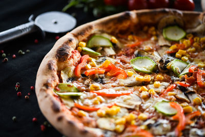 Fresh italian pizza with vegetables 