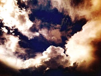 Low angle view of cloudy sky