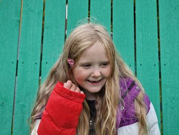 Portrait of young girl smiling 