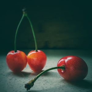 Close-up of cherries