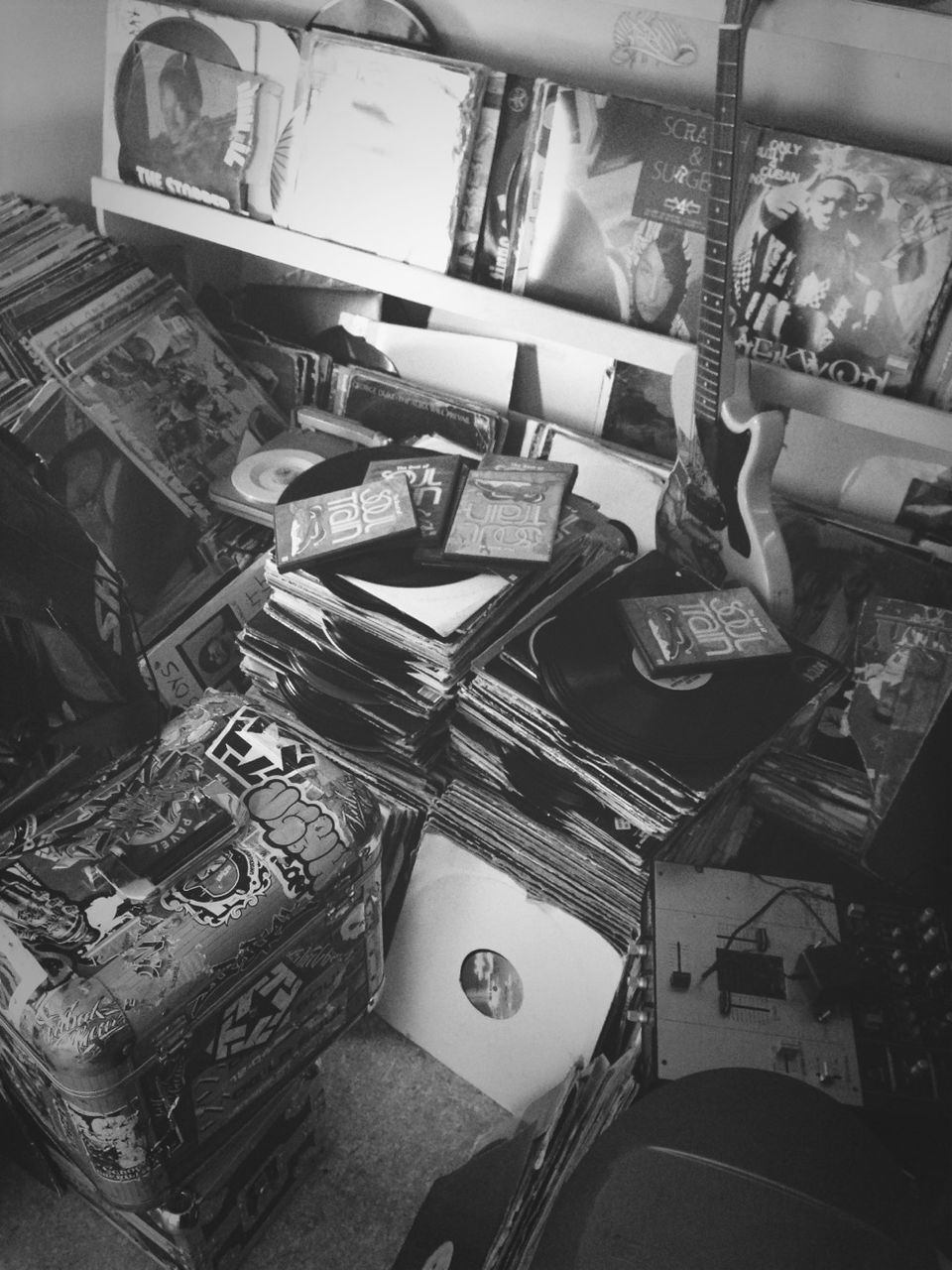 indoors, table, high angle view, still life, large group of objects, book, chair, abundance, variation, close-up, no people, home interior, absence, paper, arrangement, technology, group of objects, choice, furniture, empty