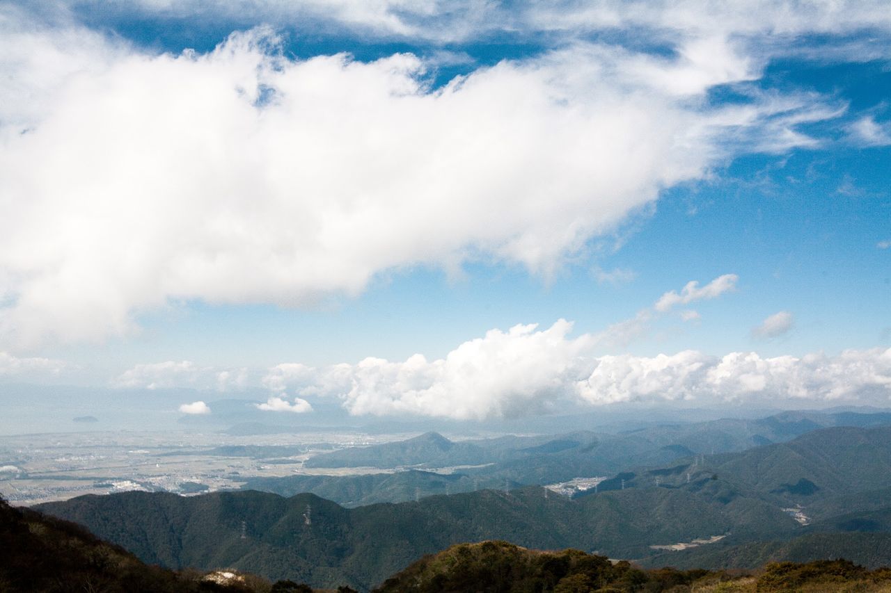 mountain, scenics, tranquil scene, beauty in nature, tranquility, sky, landscape, mountain range, nature, cloud - sky, cloud, idyllic, weather, non-urban scene, cloudy, day, physical geography, majestic, remote, aerial view