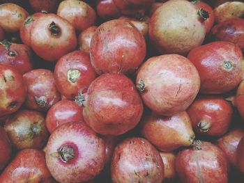 Full frame shot of apples for sale at market stall