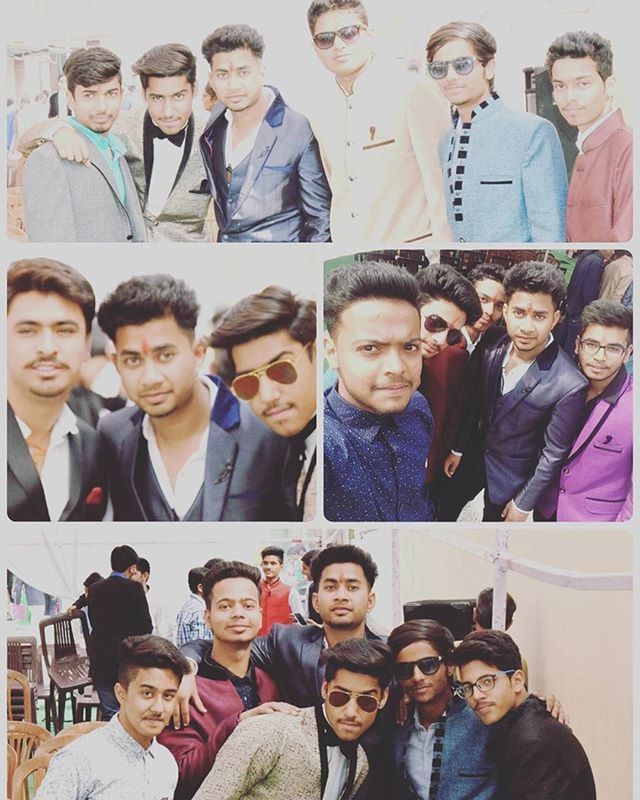 togetherness, bonding, lifestyles, friendship, leisure activity, happiness, love, person, portrait, smiling, front view, casual clothing, side by side, sibling, young men, fun, looking at camera, young adult