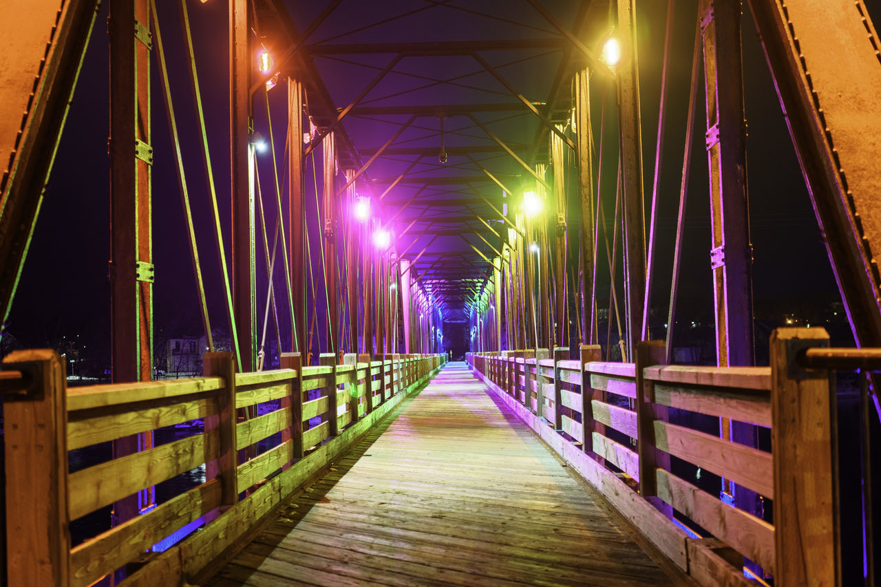 Chubby girl with a Camera