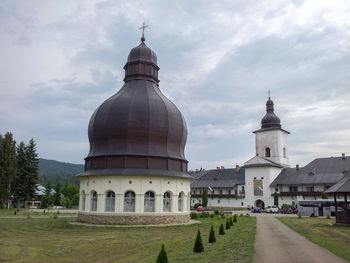 View of cathedral against sky