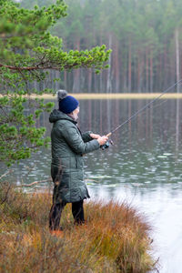 fisherwoman on