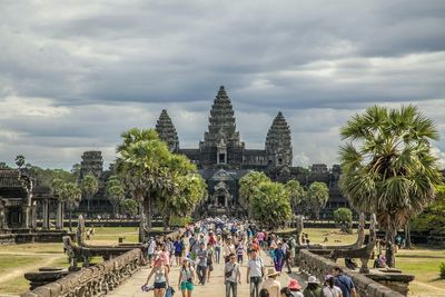 Tourists travelling at angkor wat temple