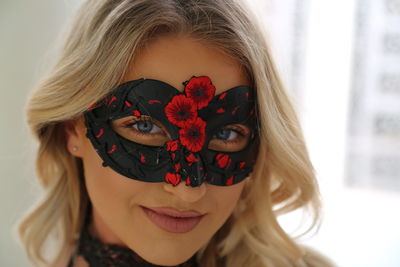 Portrait of a smiling young woman