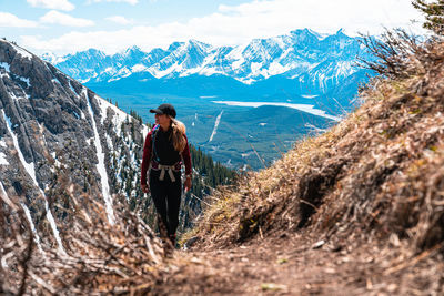 Hiking near kananaskis lakes in kananaskis country in canadian rockies