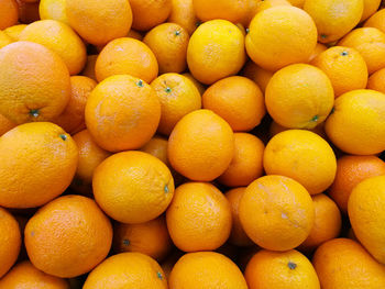 Full frame shot of oranges