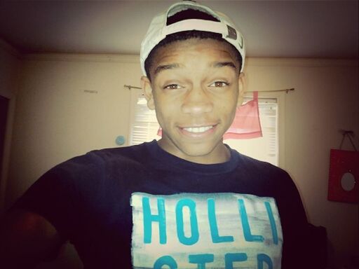 Hollister Boii