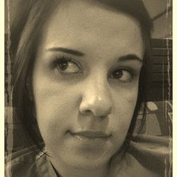 Close-up portrait of young woman