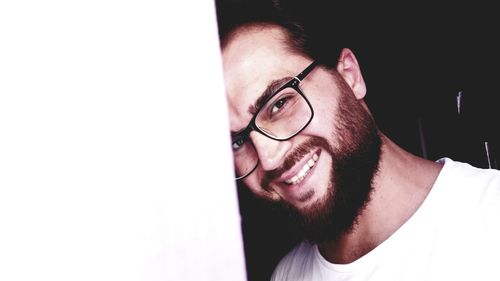 Portrait of young man wearing eyeglasses