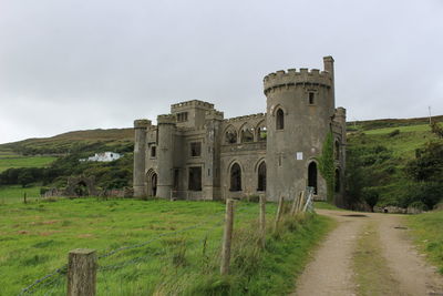 View of old ruins against sky