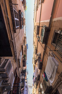 Narrow streets of naples napoli