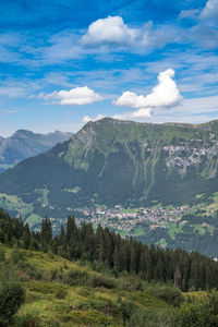 Scenic view from panorama trail to eiger, mönch and jungfrau, mürren, switzerland