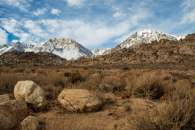 Boulders in the buttermilks rock climbing region sierra nevada snowy mountains california