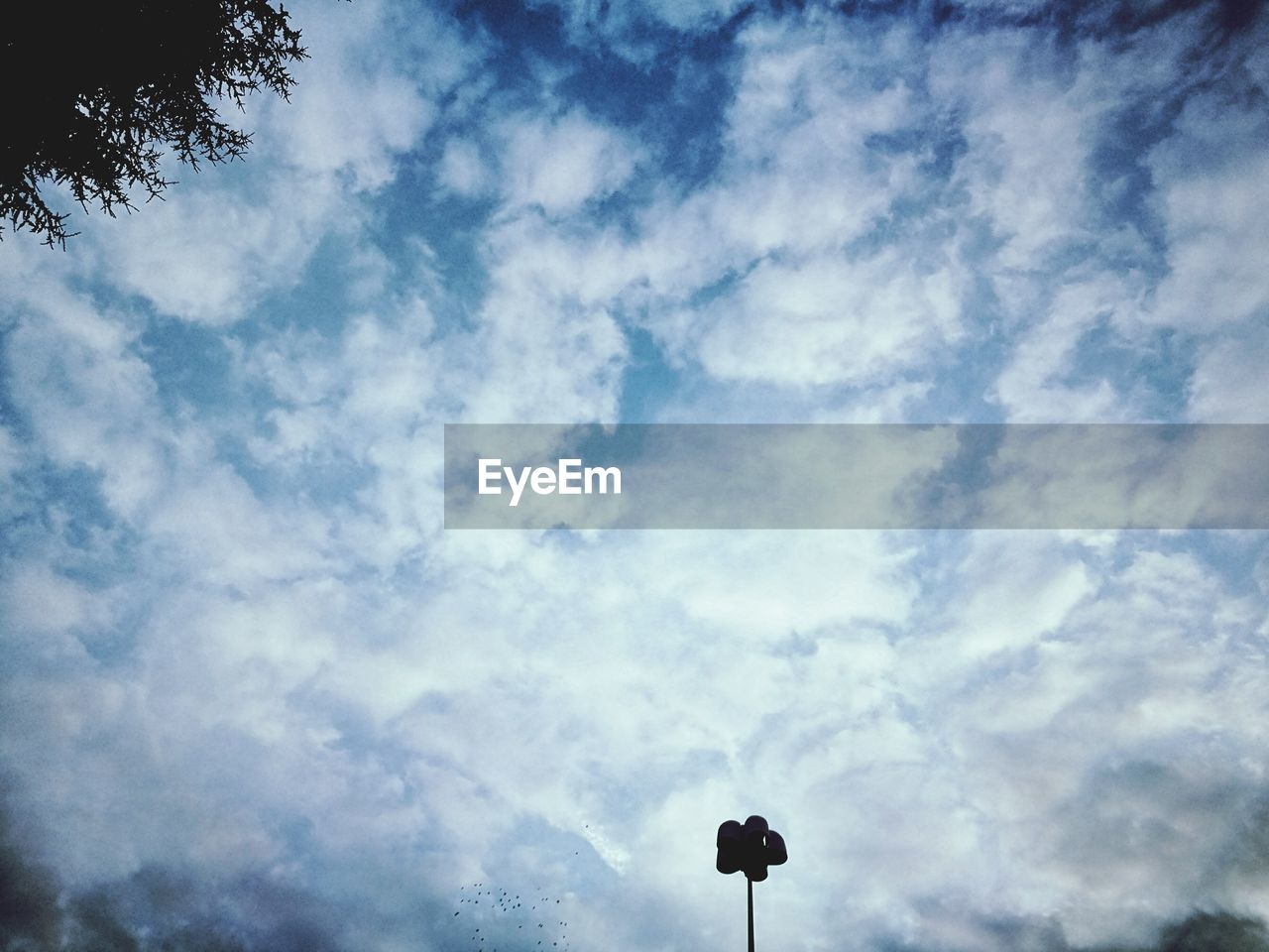 LOW ANGLE VIEW OF CLOUDS