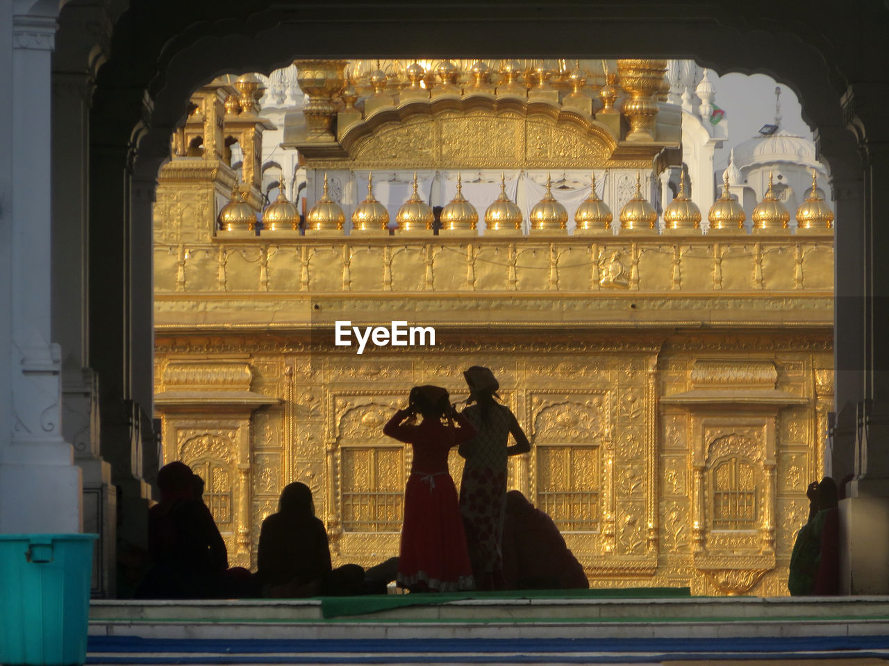 People at golden temple