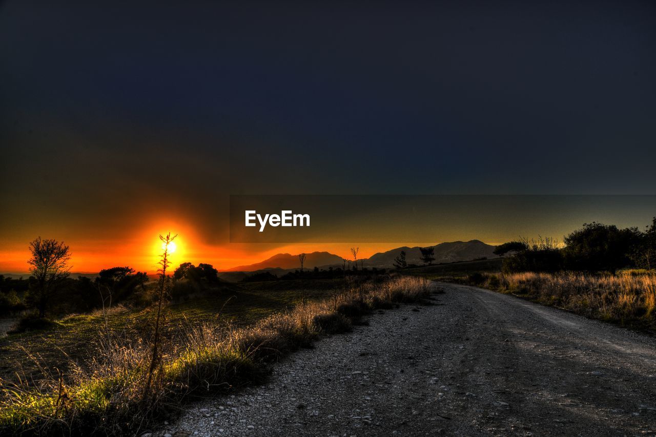 SCENIC VIEW OF LANDSCAPE AT NIGHT