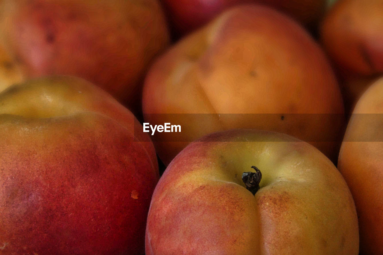 food and drink, food, healthy eating, freshness, wellbeing, fruit, plant, close-up, produce, no people, red, apple, group of objects, organic, still life, market, ripe, nectarine, backgrounds, abundance, large group of objects, juicy, full frame, retail, vitamin, sweet food, apple - fruit, agriculture