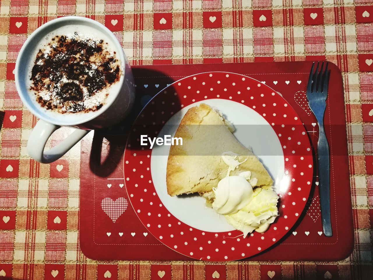 HIGH ANGLE VIEW OF BREAKFAST SERVED ON TABLE