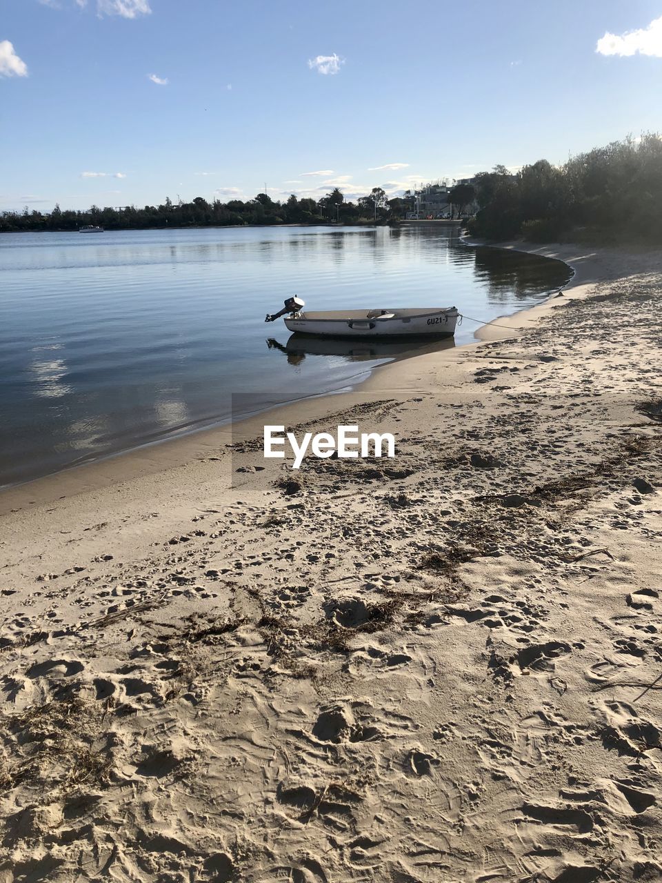 SCENIC VIEW OF BEACH