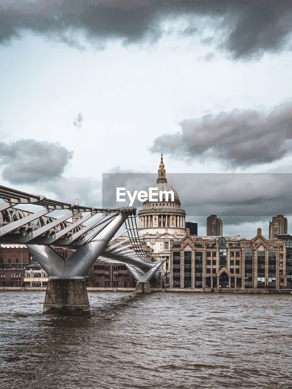 Millenium bridge with st. paul cathedral