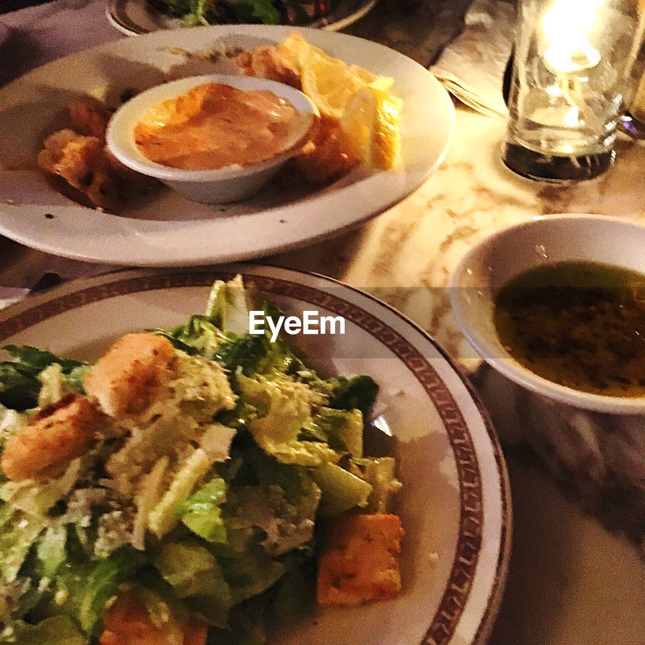 HIGH ANGLE VIEW OF FOOD SERVED IN PLATE