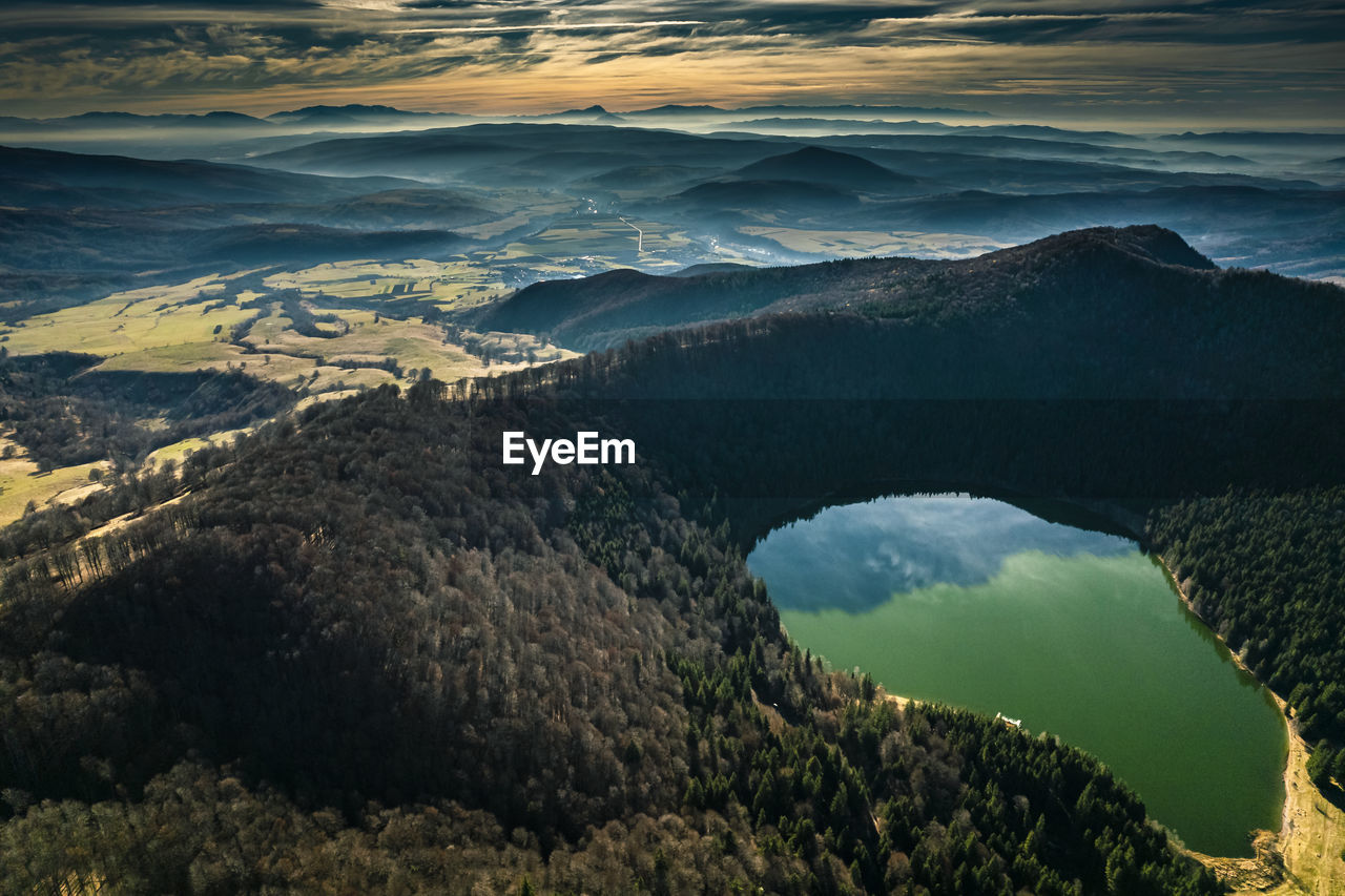 HIGH ANGLE VIEW OF LANDSCAPE AGAINST SKY