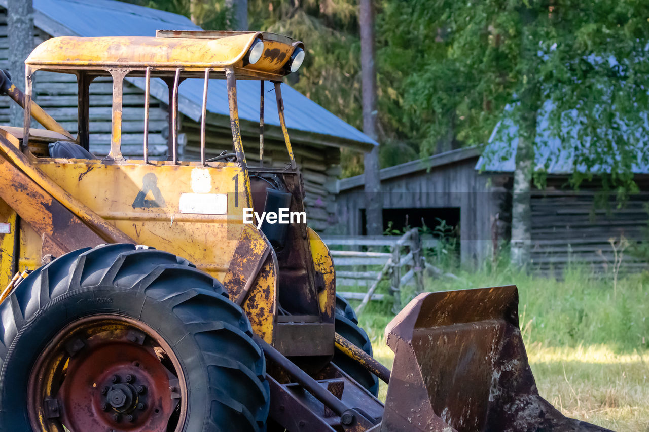 View of abandoned vehicle