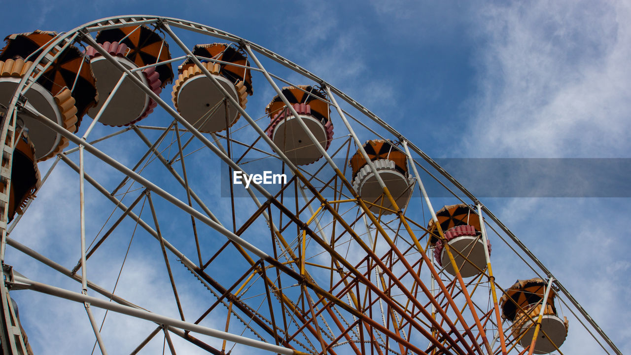 FERRIS WHEEL AGAINST SKY