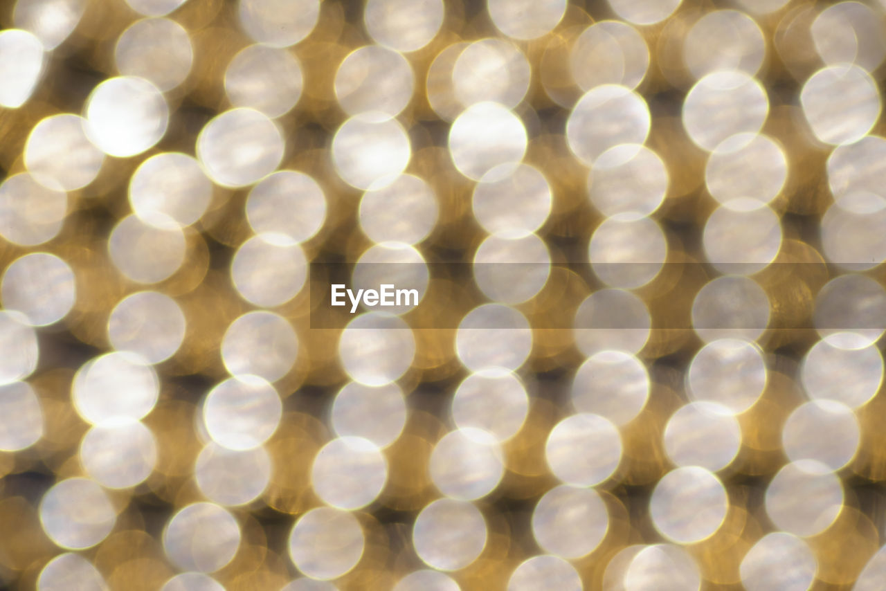 The golden light bokeh background