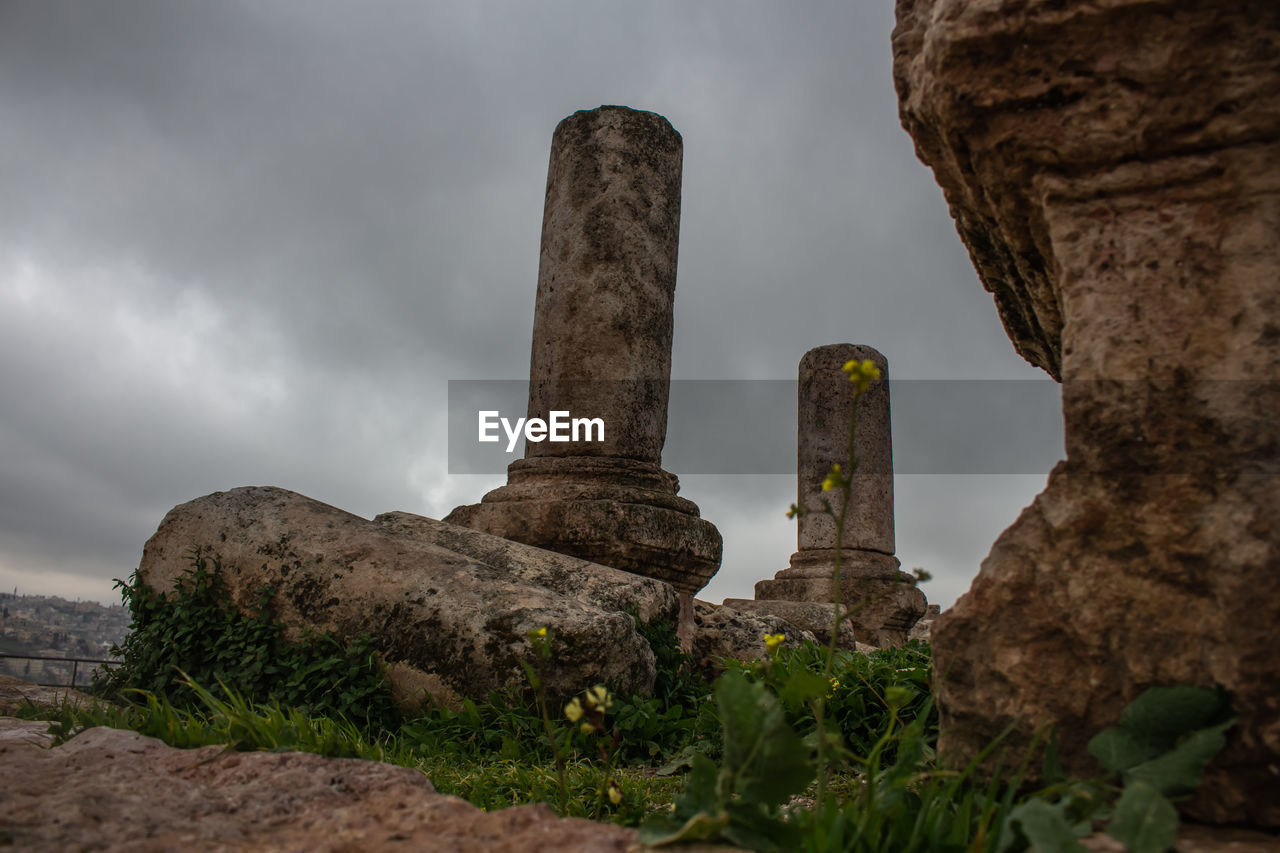 LOW ANGLE VIEW OF A RUINS OF A TEMPLE