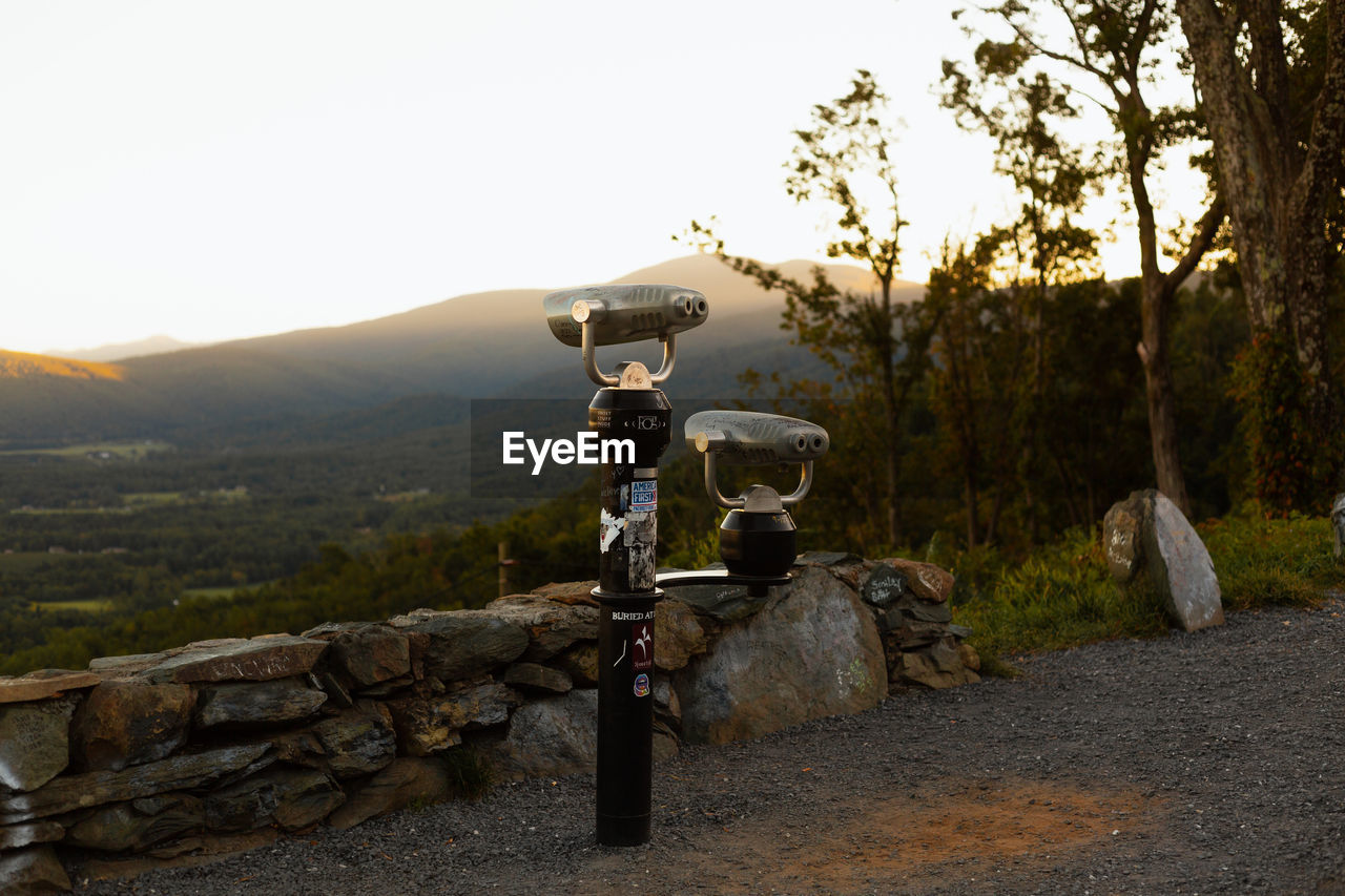 Overlook of mountains