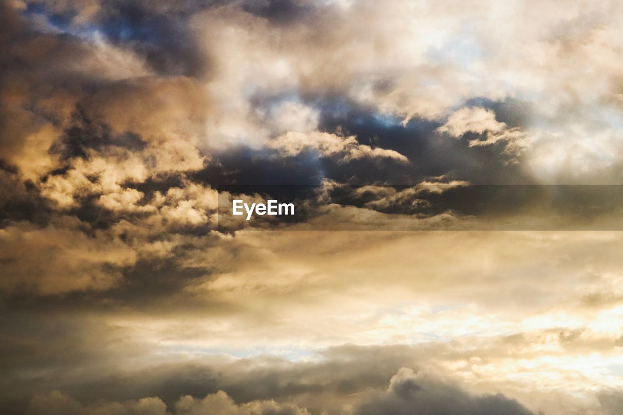 Low angle view of clouds in sky