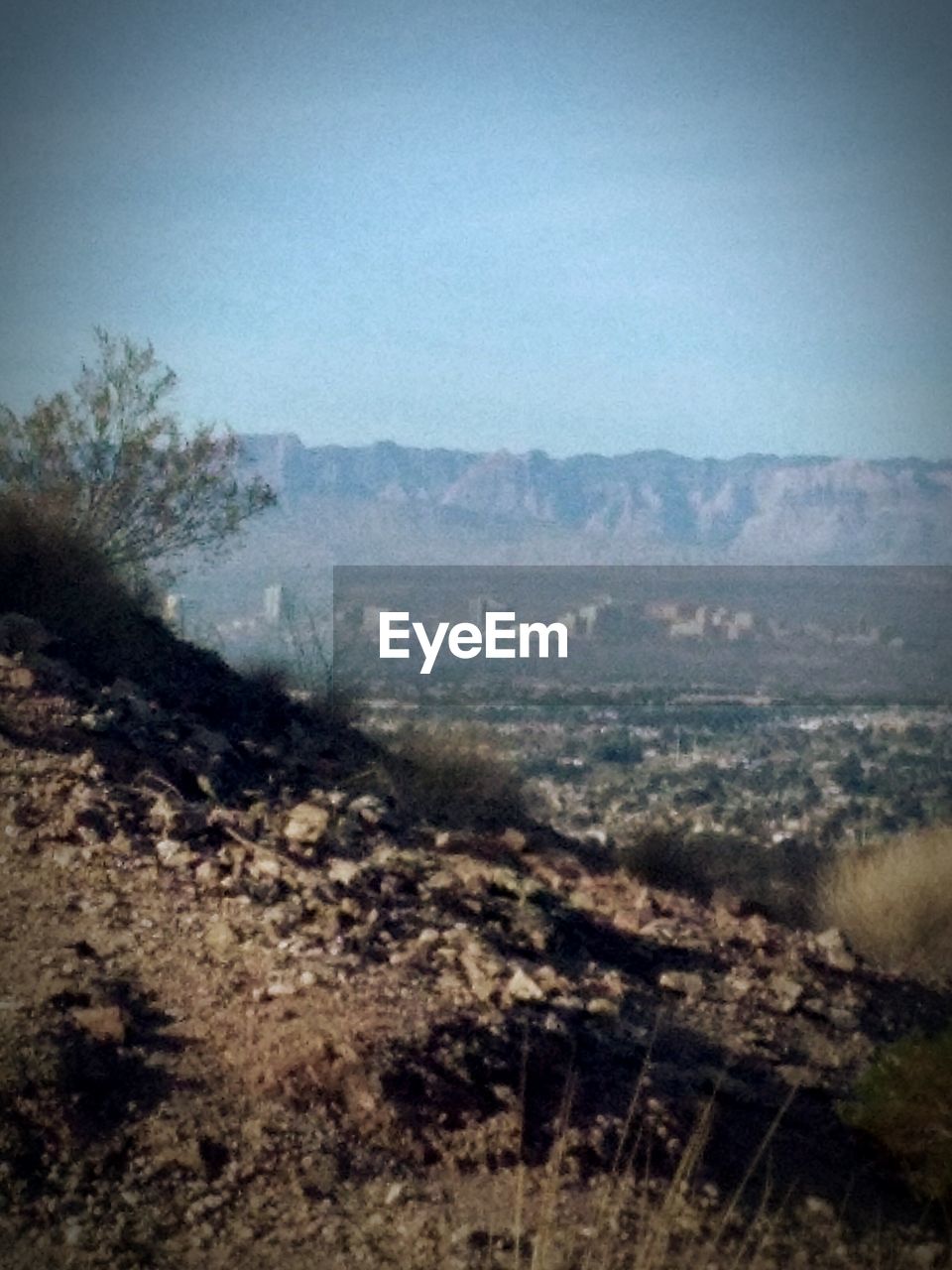 HIGH ANGLE VIEW OF LAND AGAINST SKY