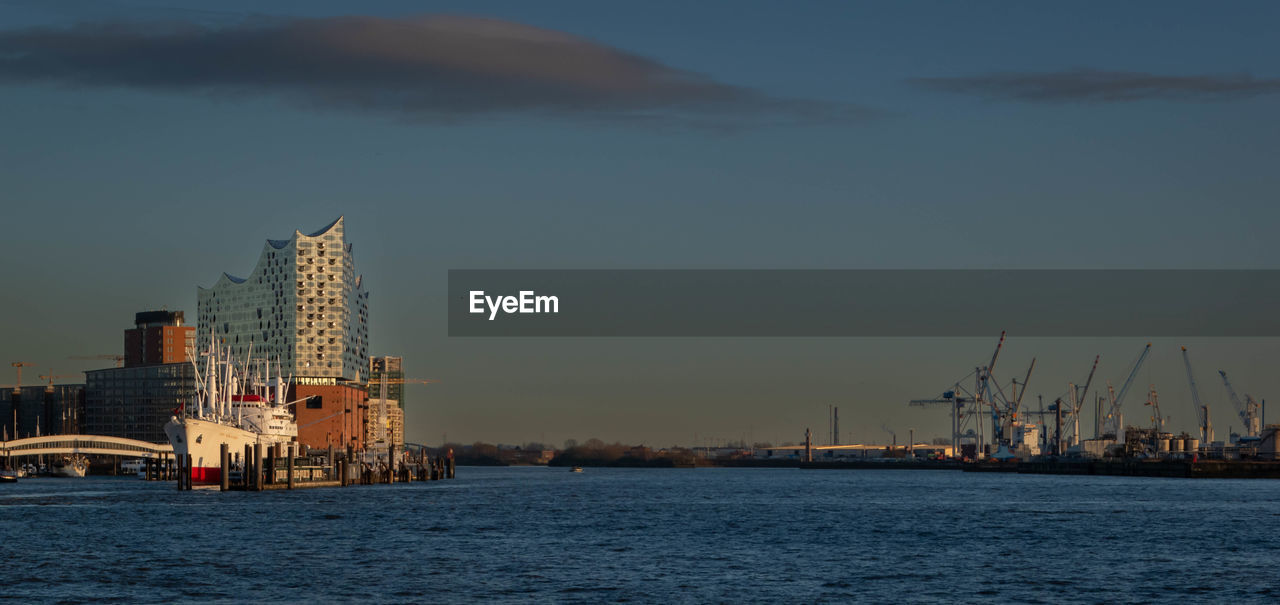 View of city at waterfront hamburg