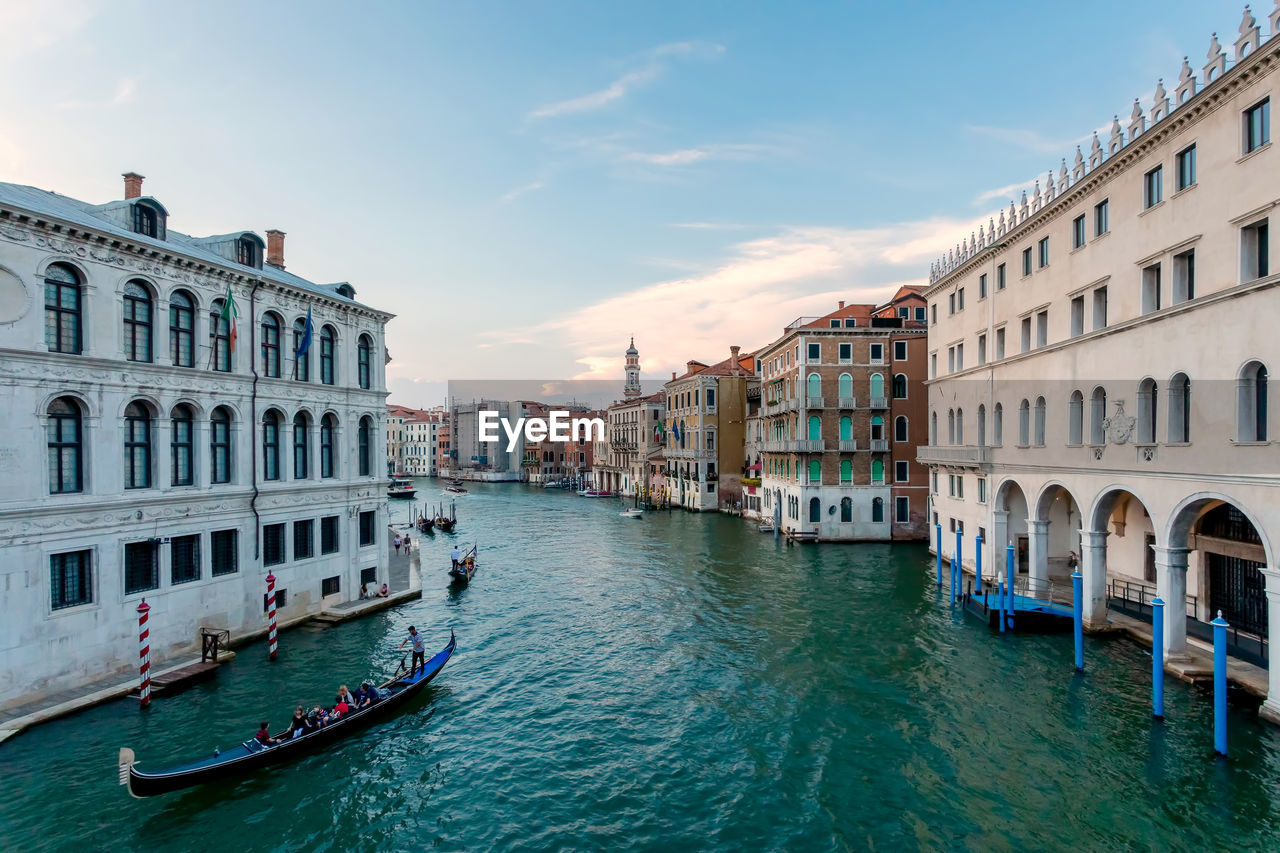 Gran canal, venice italy. view of buildings in city of venice.