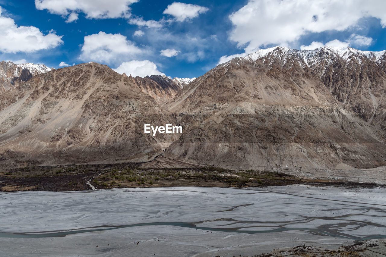 Hunder desert in nubra valley, ladakh, india