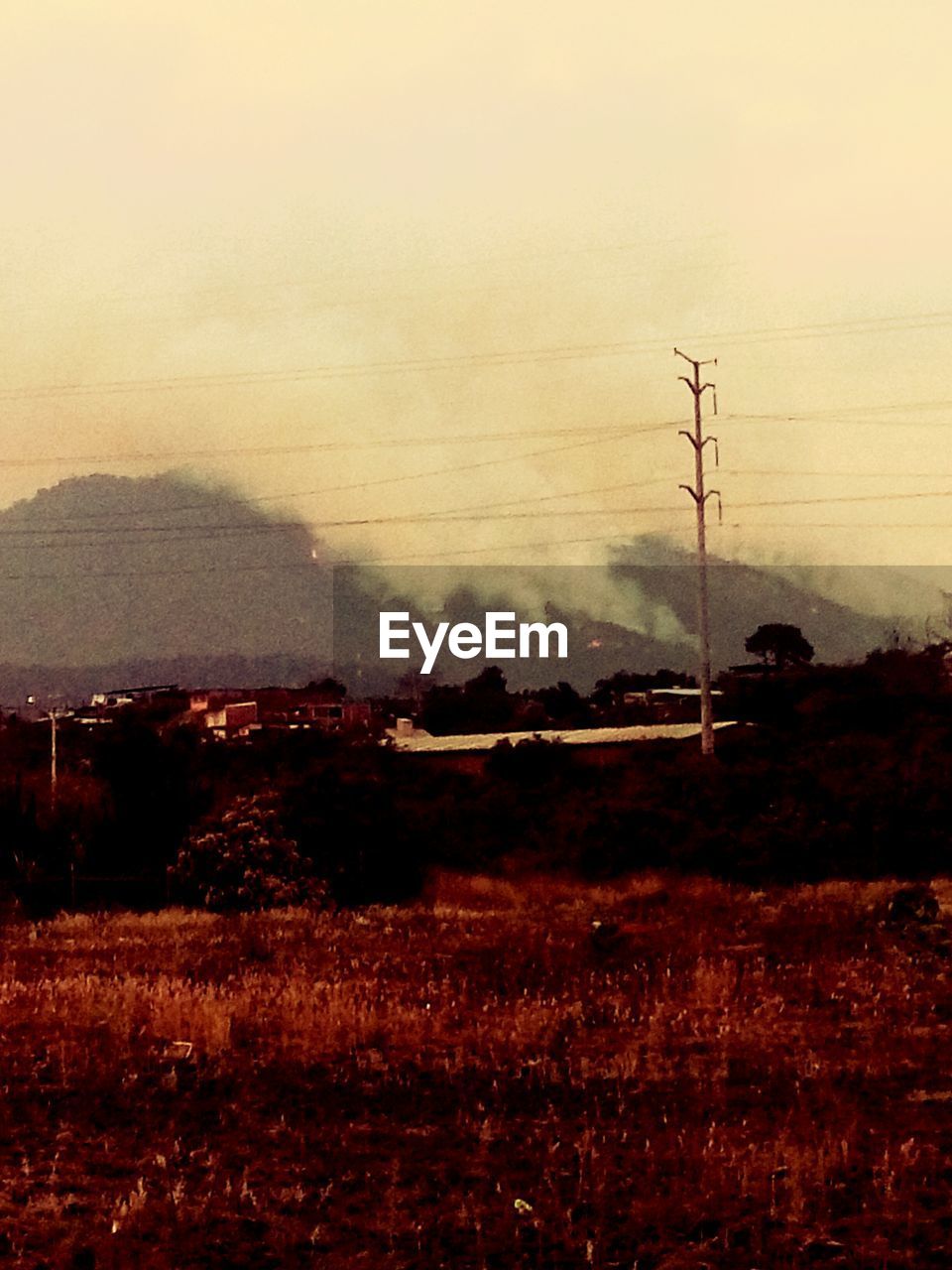 VIEW OF LANDSCAPE AGAINST SKY