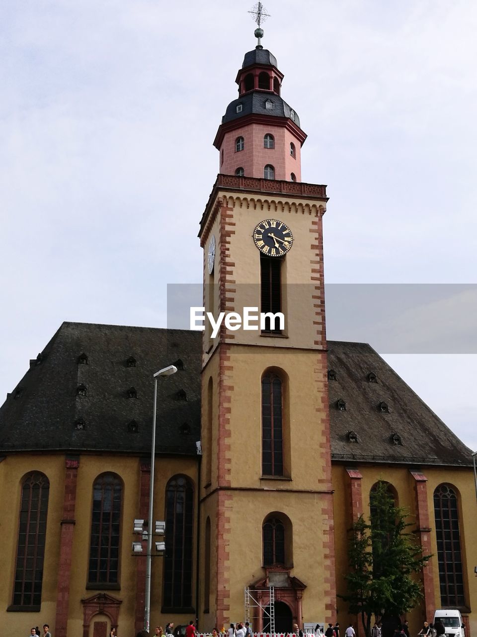 LOW ANGLE VIEW OF CHURCH AGAINST SKY