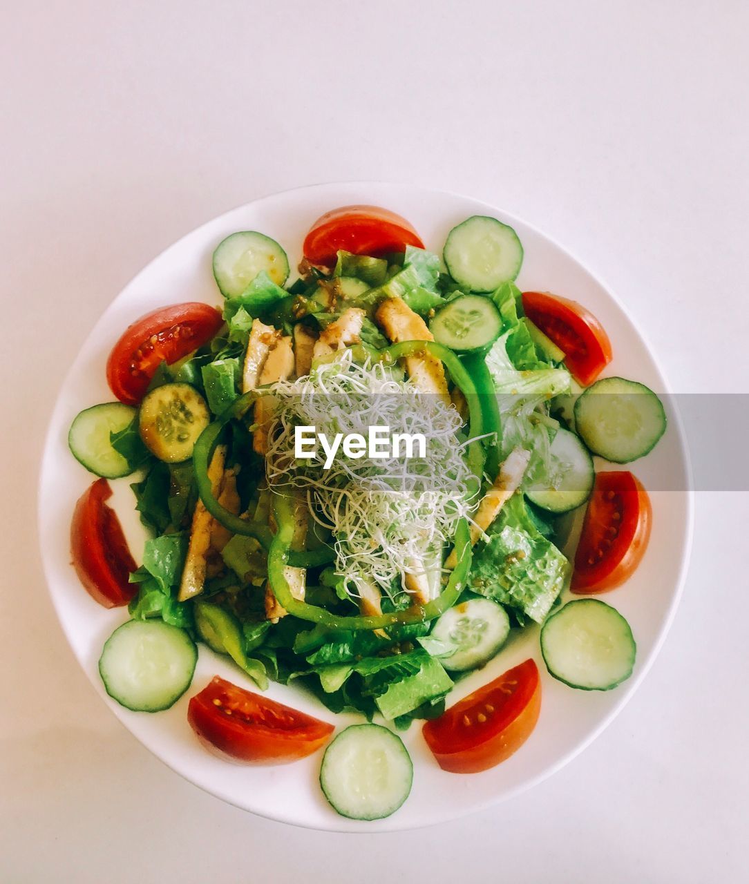  above shot of salad in plate