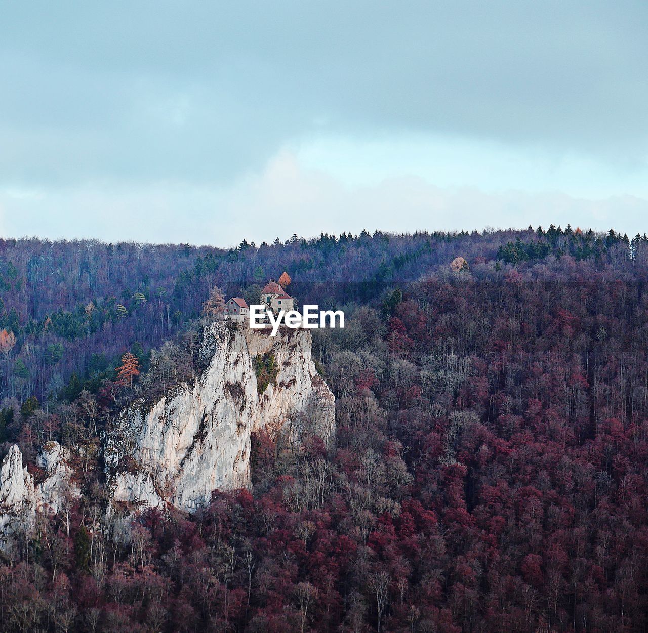 SCENIC VIEW OF ROCKY MOUNTAINS